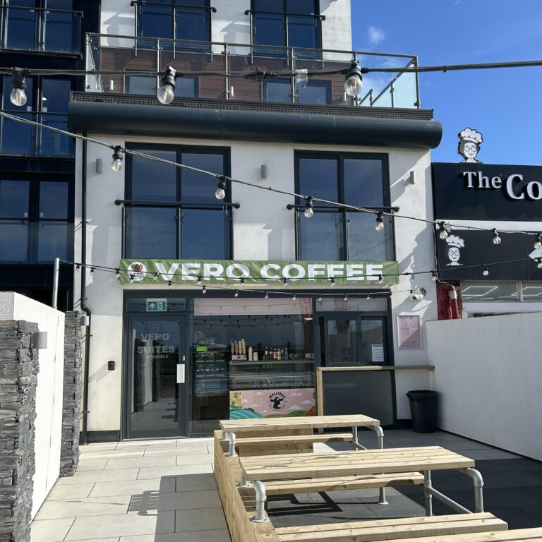 434726247 122105992418253591 7631999412538225535 n 768x768